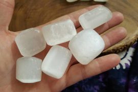 SELENITE THE ANGEL STONE: Meditation and Energy in Motion Stone