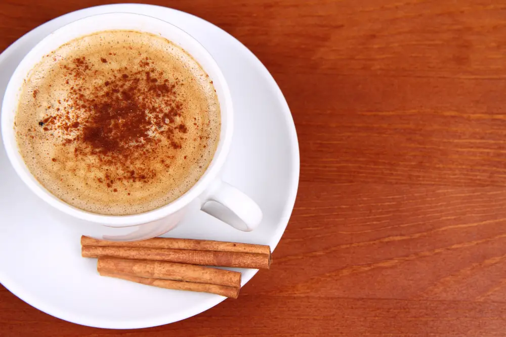 Beneficios de la Canela, Espolvoree canela en su café: