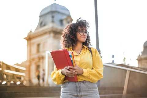 Universidad Gratis en Florida, USA – Osceola 2025- Graduados de High School